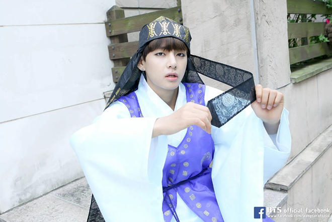 BTS, BTS Trung thu, BTS Chuseok, BTS hanbok truyền thống, BTS ISAC Chuseok Đặc biệt