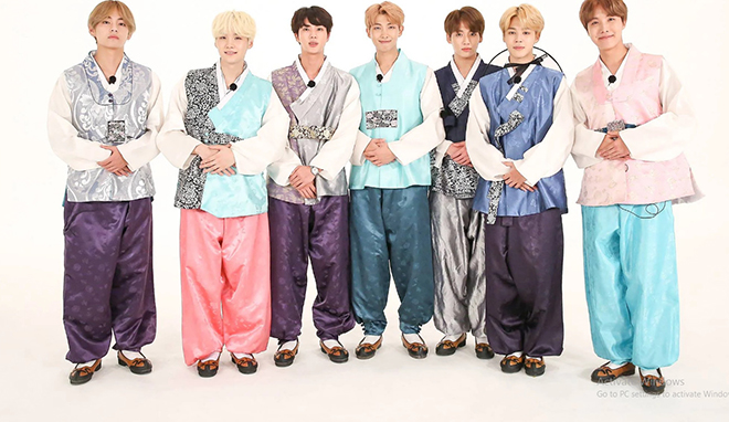 BTS, BTS Chuseok, BTS hanbok, RM BTS, Suga, Jungkook, Jin, J-Hope, V BTS, Jimin