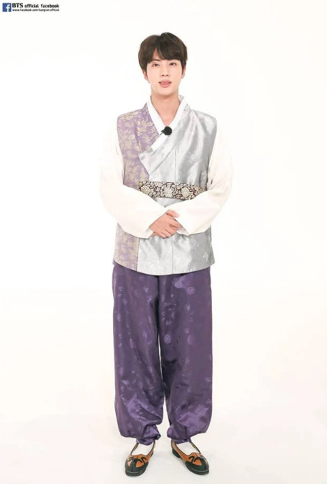 BTS, BTS Chuseok, BTS hanbok, RM BTS, Suga, Jungkook, Jin, J-Hope, V BTS, Jimin