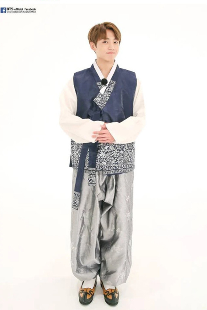 BTS, BTS Chuseok, BTS hanbok, RM BTS, Suga, Jungkook, Jin, J-Hope, V BTS, Jimin