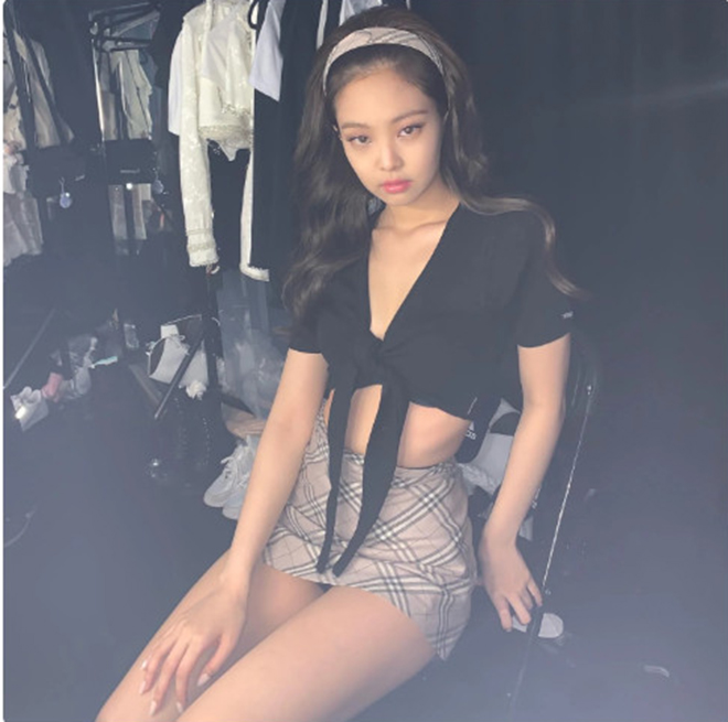 Jennie, Blackpink, Jennie Blackpink thân hình hoàn hảo, Jennie Blackpink pilates, Insight