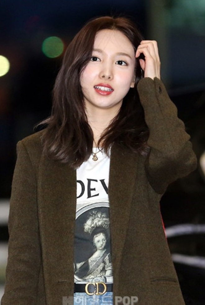 Twice, Nayeon, Hawaii, Cosmpolitan Korea, TWICE