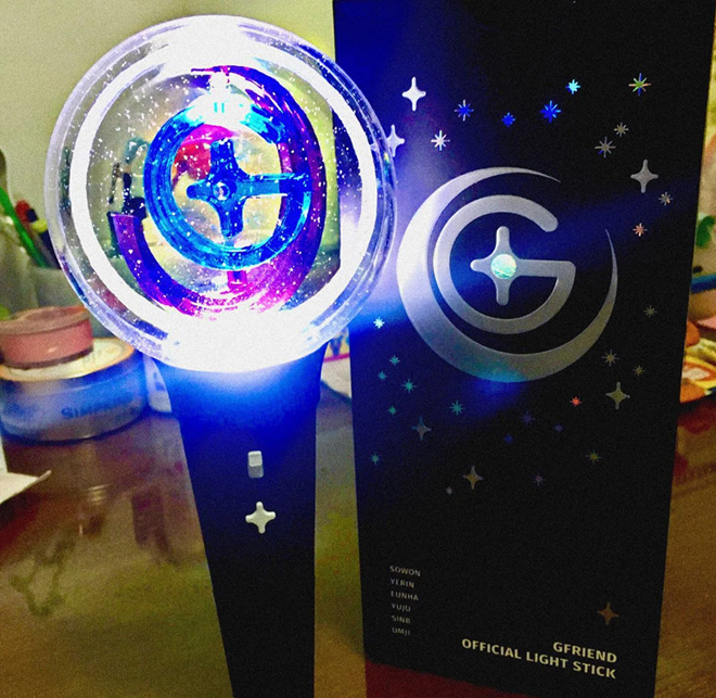 K-pop, IU, EXO, MOMOLAND, SEVENTEEN, MAMAMOO, Stray Kids, Gậy ánh sáng, Light Stick