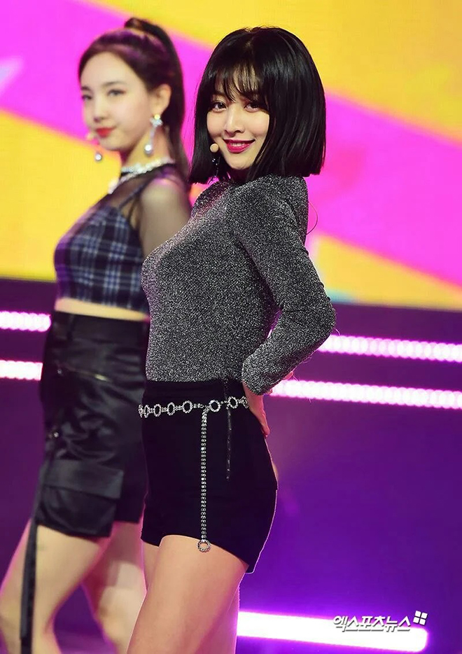 Twice, Jihyo, Đường cong đốt mắt của Jihyo Twice, Jihyo Twice đẹp hút hồn