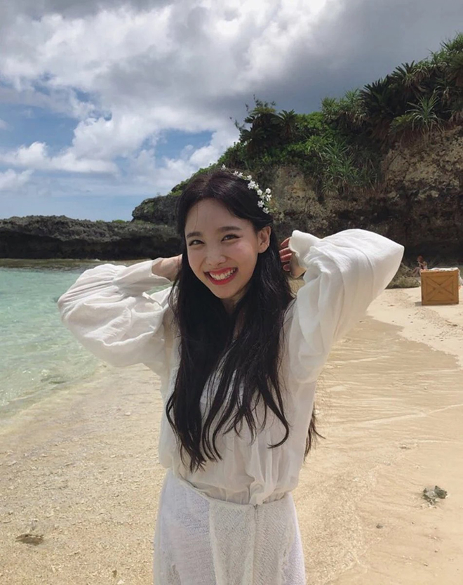 Twice, Nayeon, Nayeon trắc nghiệm tính cách, Tính cách ISTP, TWICE TV