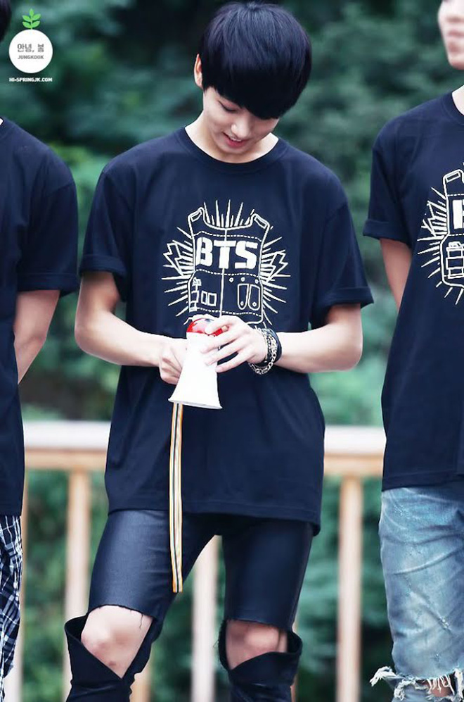 BTS, Jungkook, Ngắm ảnh Jungkook BTS tuổi teen, Boy In Luv, No More Dream