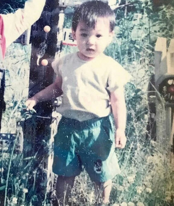 BTS, Ảnh BT thời thơ ấu, Jungkook, Suga, Jimin, V BTS, Jin, J-Hope, RM BTS