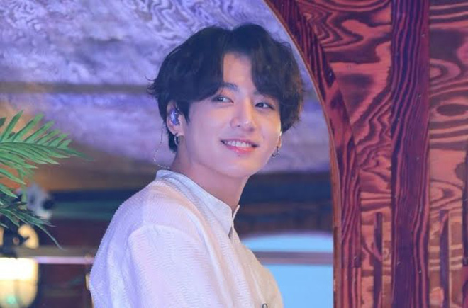 K-pop, Superstar K, Jungkook BTS, Momo Twice, Suzy, Seunghee Oh My Girl