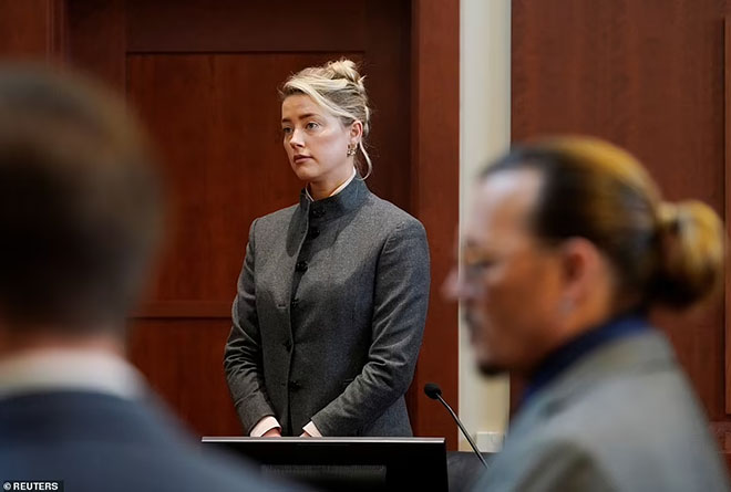 Amber Heard, Johnny Depp, Vụ ly hôn gây chấn động của Johnny Depp