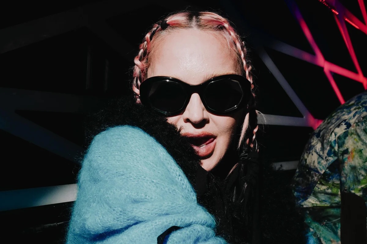 Madonna, Madonna công khai đồng tính, Madonna come out, Nữ hoàng pop Madonna