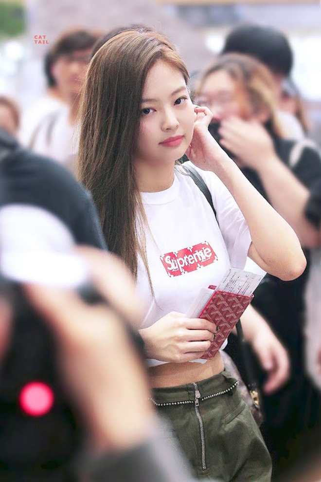 Blackpink, Jennie, Trang phục sân bay của Jennie, Chanel, Ralph Lauren, LOEWE