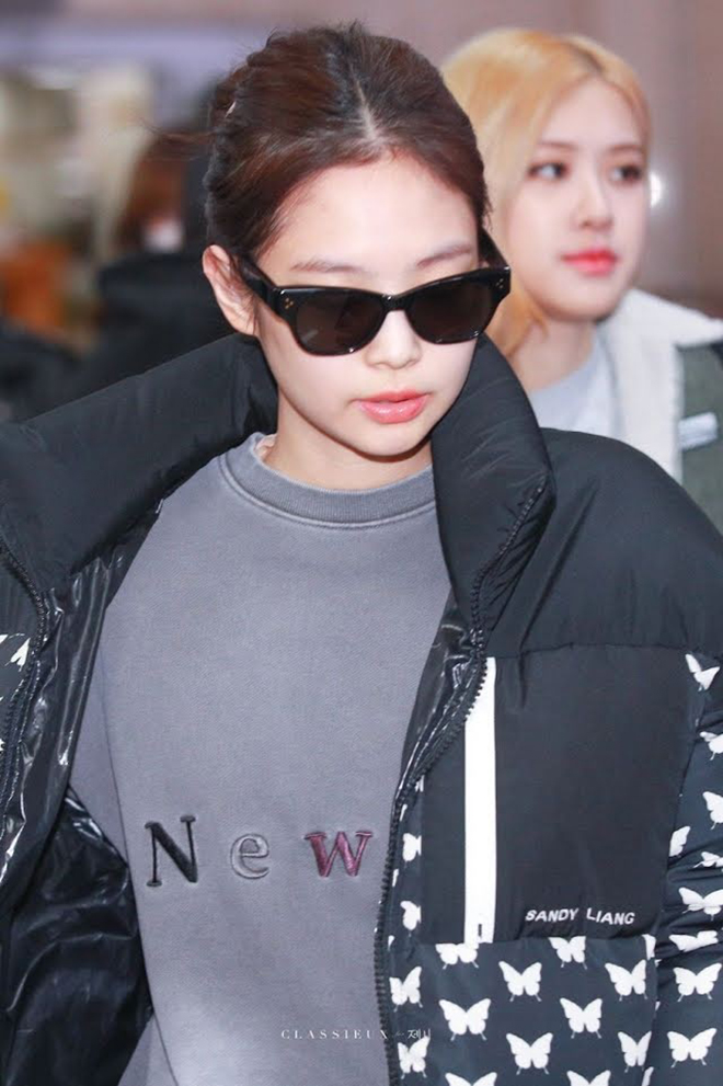 Blackpink, Jennie, Trang phục sân bay của Jennie, Chanel, Ralph Lauren, LOEWE