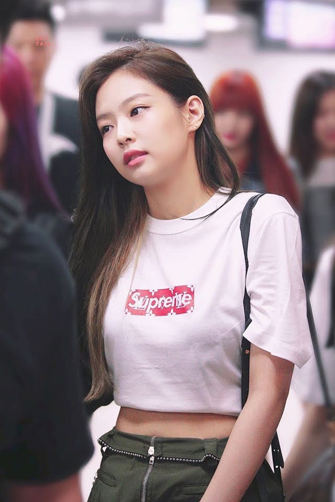 Blackpink, Jennie, Trang phục sân bay của Jennie, Chanel, Ralph Lauren, LOEWE