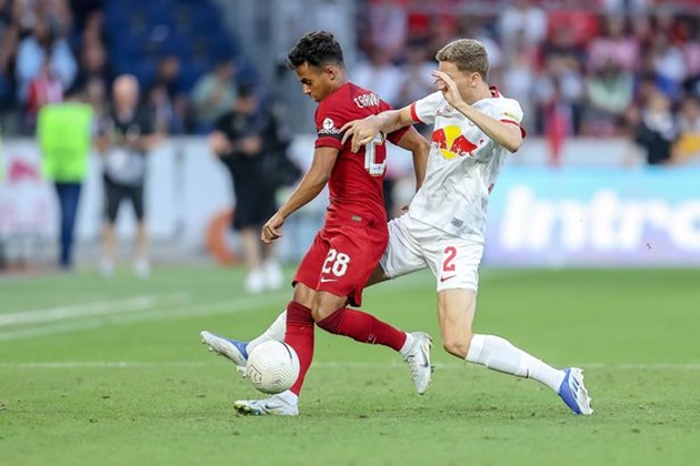 Người thắng kẻ thua ở Liverpool sau trận Salzburg
