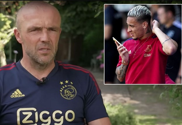 HLV Ajax thừa nhận khả năng mất Antony