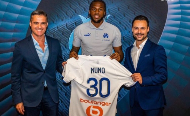 CHÍNH THỨC: Arsenal chia tay cầu thủ thứ 5