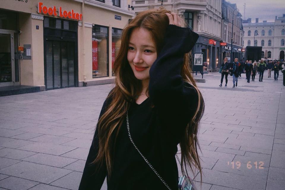 nancy momoland. momoland. tin đồn hẹn hò. Q nhóm The Boyz. Nancy Momoland hẹn hò. người yêu Nancy