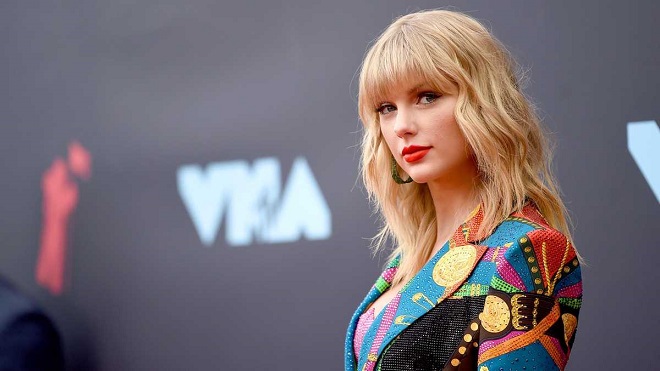 Taylor Swift dẫn đầu Top10 nữ ca sĩ kiếm tiền nhiều nhất, hơn á quân Beyonce…100 triệu USD!