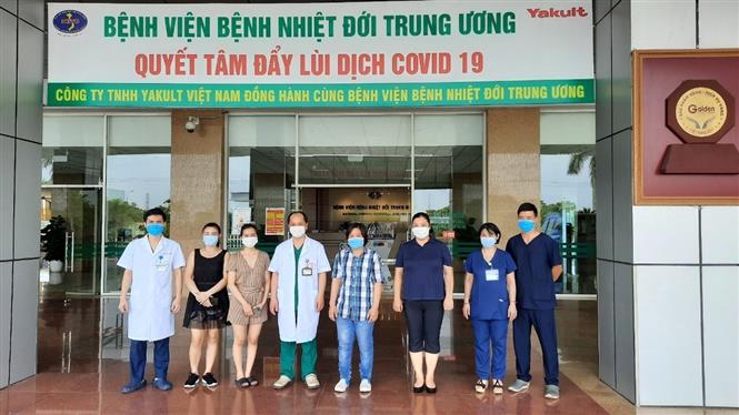 Trong ảnh: Các bệnh nhân được công bố khỏi bệnh sáng 2/7/2020. Ảnh: TTXVN phát