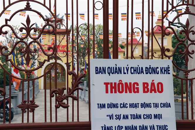 Các cơ sở tôn giáo tạm dừng hoạt động