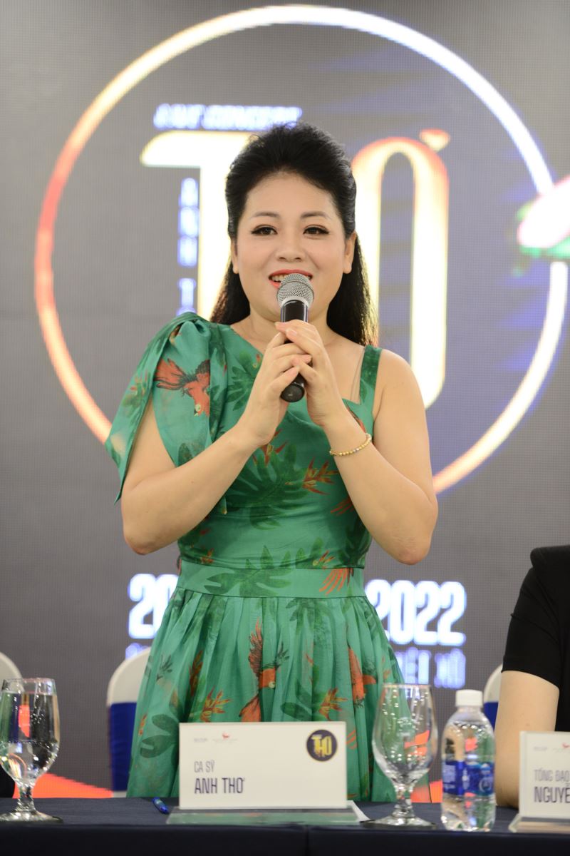 Ca sĩ Anh Thơ, Anh Thơ làm livesshow, Liveshow Thơ, Anh Thơ làm show tiền tỉ, Anh Thơ làm liveshow