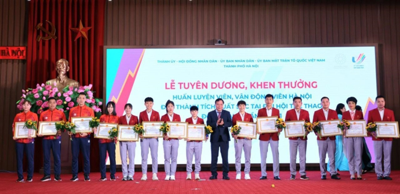 Hà Nội khen thưởng huấn luyện viên SEA Game 31, Hà Nội khen thưởng, Hà Nội tuyên dương vận động viên đạt thành tích tại SEA Games 31, SEA Games 31, khen thưởng 