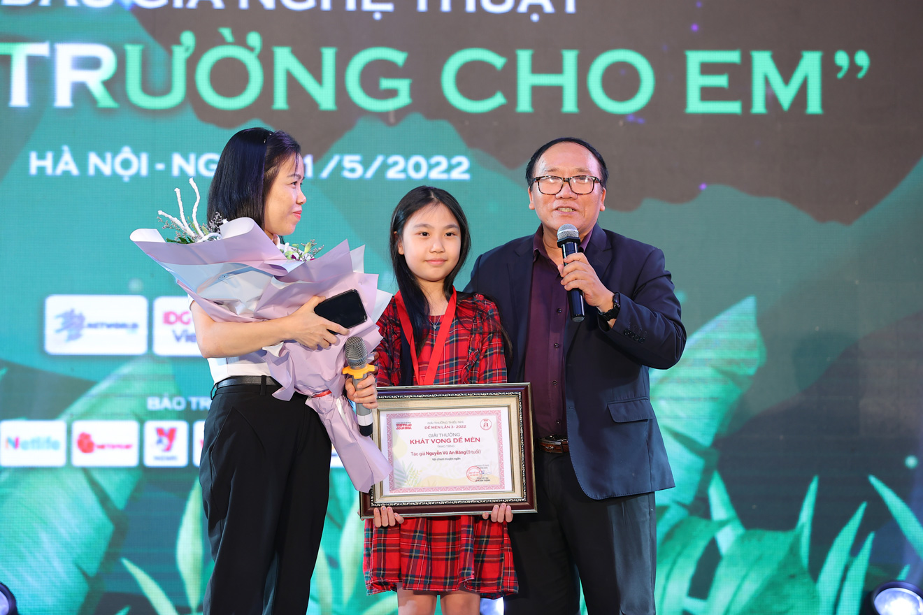 Lễ trao giải Dế Mèn, Dế Mèn, Lễ trao Lễ trao Giải thưởng thiếu nhi Dế Mèn lần 3 - 2022, giải Dế Mèn lần 3, giải thưởng Dế Mèn, giải thưởng thiếu nhi Dế Mèn lần 3