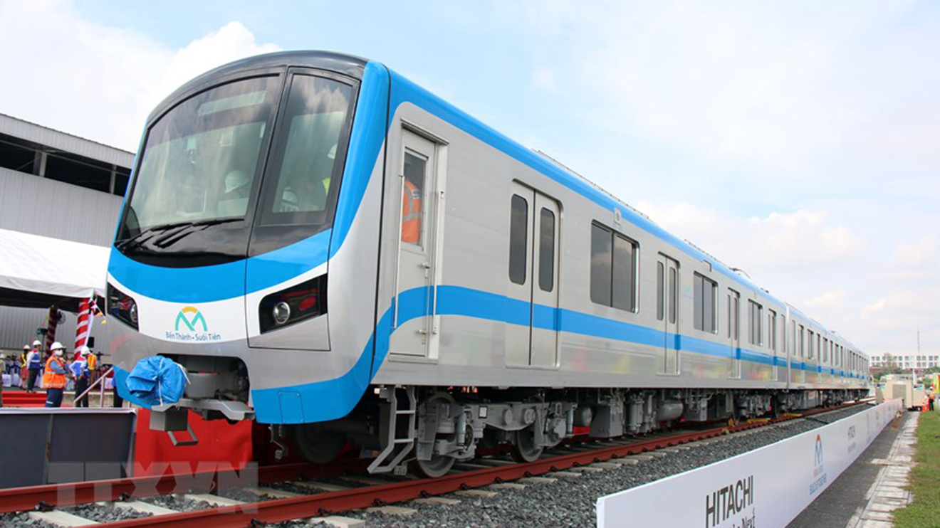 Tàu metro số 1, tàu bị vẽ bậy đã được phục hồi