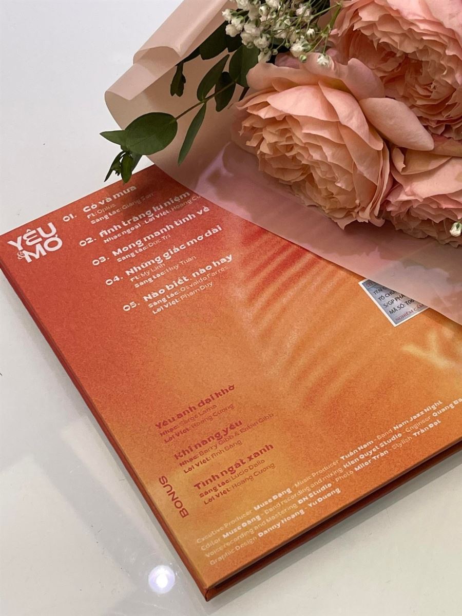 Hiền Nguyễn Soprano, album Yêu và Mơ, Yêu và Mơ, album, ra mắt album đầu tay, Hiền Nguyễn Soprano ra mắt album, Hiền Nguyễn Soprano ra mắt album đầu tay, ra album đầu tay