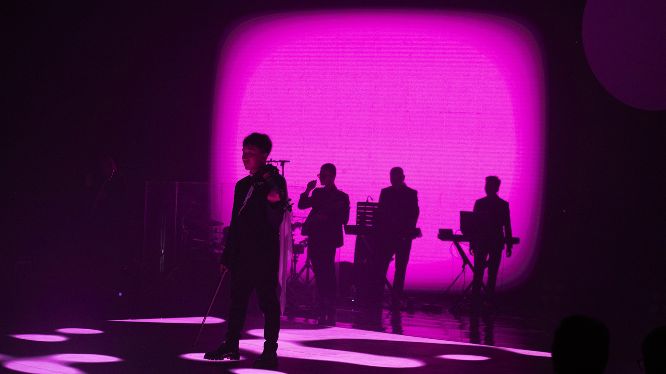 Bước tiến ngoạn mục của Hoàng Rob trong cuộc chơi multi show 'Mùa Hè vĩnh cửu'