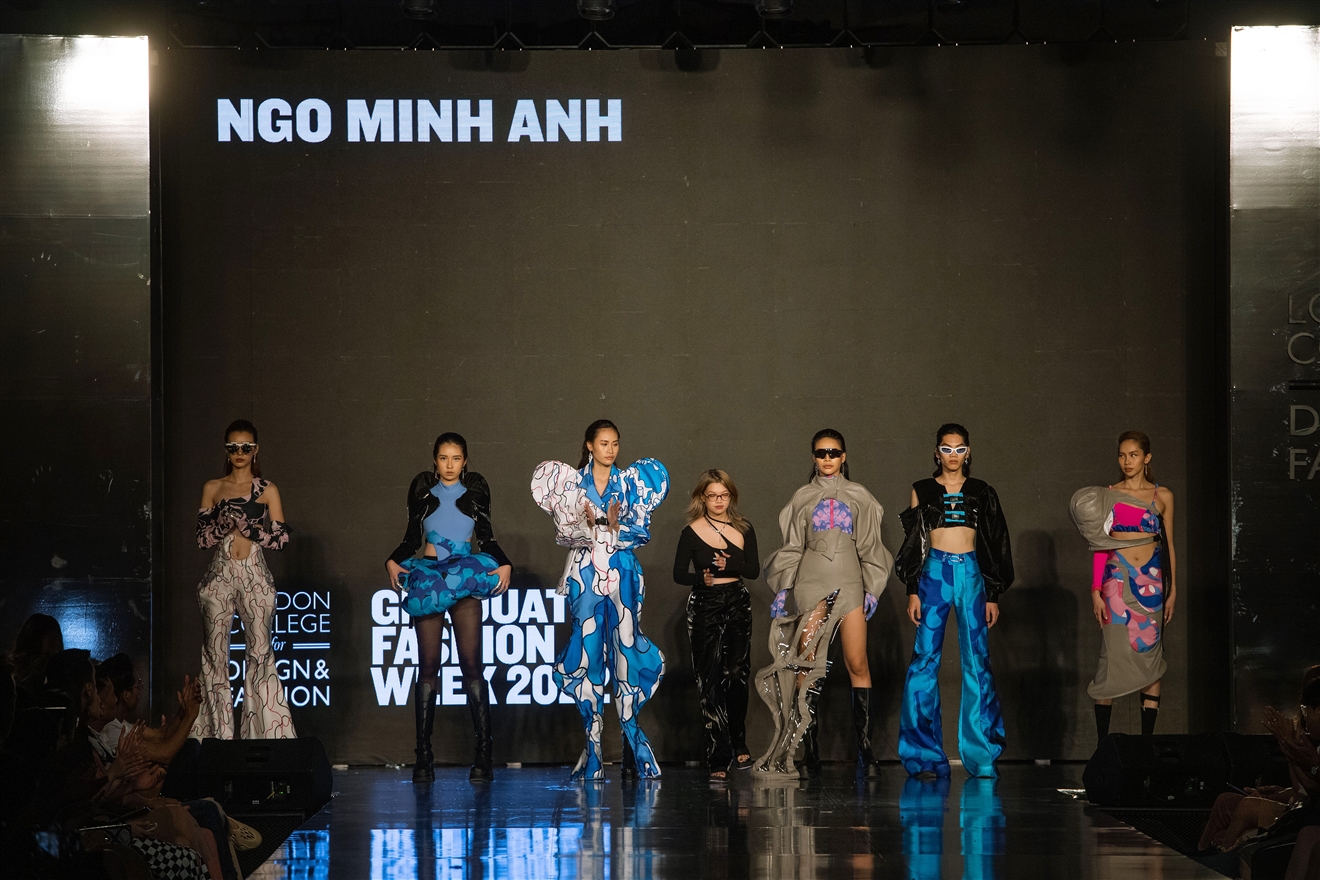 Tuần lễ thời trang. Học viện Thiết kế và Thời trang London Hà Nội. Triển lãm