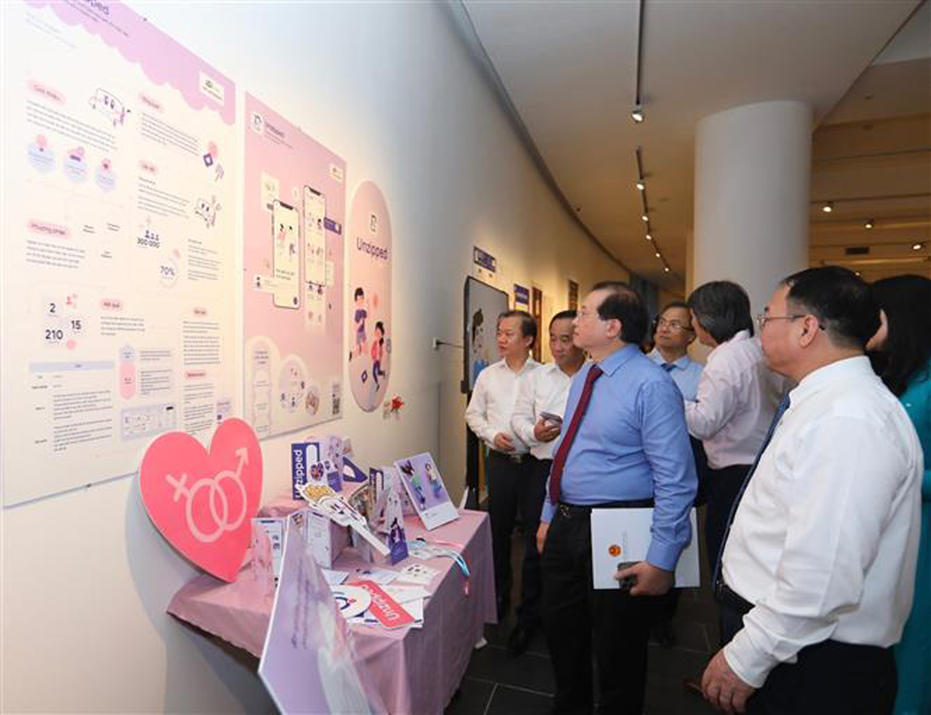 Triển lãm Mỹ thuật ứng dụng toàn quốc, trao giải cuộc thi Mỹ thuật ứng dụng 