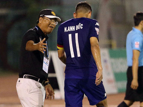 HLV Trần Bình Sự tin tưởng U23 Việt Nam sẽ thắng U23 Nepal ít nhất 1 bàn cách biệt. Ảnh: Quang Liêm