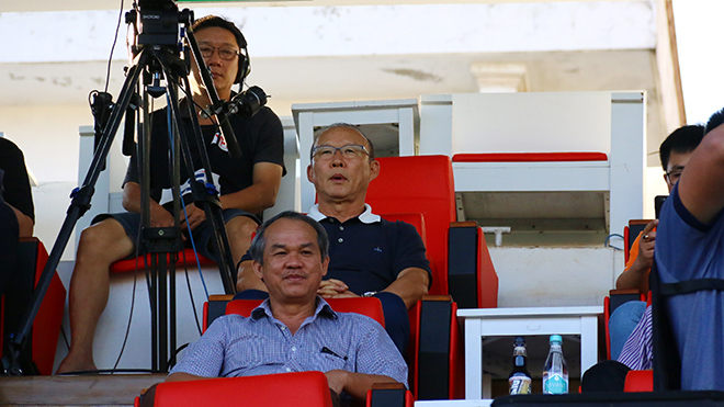 bóng đá Việt Nam, tin tức bóng đá, bong da, tin bong da, Park Hang Seo, Guus Hiddink, DTVN, tuyển VN, World Cup, aff cup, lịch thi đấu vòng 6 V League