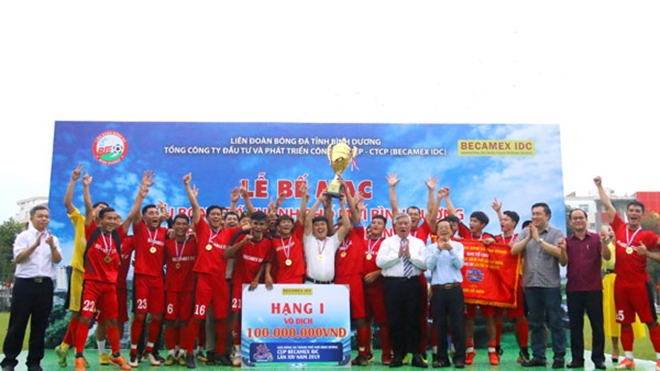 Để lên ngôi vô địch giải đấu này là điều khắc nghiệt đối với nhiều đội tuyển. Ảnh: TV