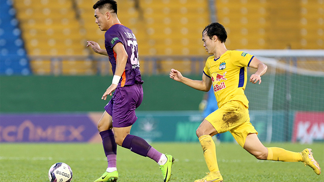 Công Phượng, Văn Toàn, Tuấn Anh, Xuân Trường, bầu Đức, Kiatisuk, HAGL, vleague, aff cup, lịch thi đấu vleague, bình định vs hải phòng, trực tiếp bóng đá