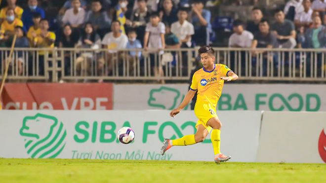 Văn Đức, Vũ Tiến Thành, SLNA, CLB TP.HCM, vòng 21 V-League 2022, lịch thi đấu V-League 2022, bảng xếp hạng V-League 2022
