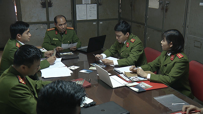 Mê cung, Mê cung trailer, Mê cung lên sóng, lịch phát sóng Mê cung, Mê cung bao nhiêu tập, Mê cung tập 1, Hoàng Thùy Linh, Hồng Đăng