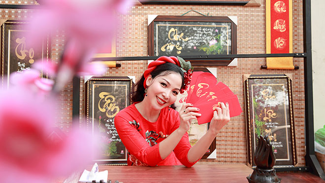 Ca sĩ Khánh Loan kể sự cố 'nhớ đời' khi chạy show đêm Giao thừa