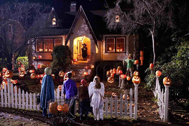 Halloween, Ngày Halloween, Ngày lễ Halloween, Lễ Halloween, lễ hội Halloween, đèn lồng bí ngô, mèo đen, phù thủy, biểu tượng Halloween, Halloween 2020