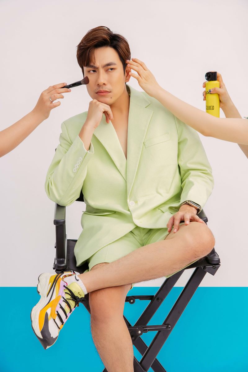 Kiều Minh Tuấn, Kiều Minh Tuấn chia tay Cát Phượng, Kiều Minh Tuấn Cát Phượng, Cát Phượng và Kiều Minh Tuấn, phim mới của Kiều Minh Tuấn, Nghề siêu dễ