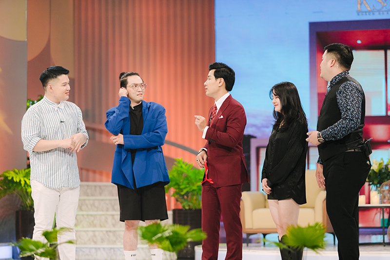 Anh em MC Tuấn Tú Phan Anh, MC Tuấn Tú, MC Phan Anh, Khách sạn 5 sao, Khách sạn 5 sao số đầu tiên, Khách sạn 5 sao VTV3, Xem chương trình Khách sạn 5 sao