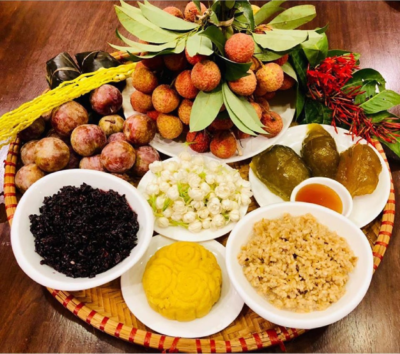 Tết Đoan Ngọ, Mâm cúng Tết Đoan Ngọ, Mâm cúng Tết Đoan Ngọ miền Bắc, Mâm cúng Tết Đoan Ngọ miền Trung, Mâm cúng Tết Đoan Ngọ miền Nam, Cúng Tết Đoan Ngọ