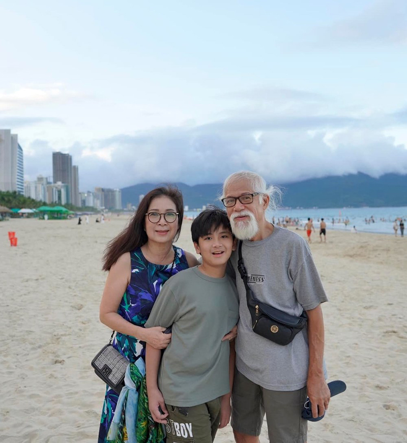 NSND Kim Xuân, NSND Kim Xuân gia đình, NSND Kim Xuân đời thực, Kim Xuân dv, Kim Xuân thời trẻ, chồng nghệ sĩ Kim Xuân, Gia đình nghệ sĩ Kim Xuân, kim xuan dien vien