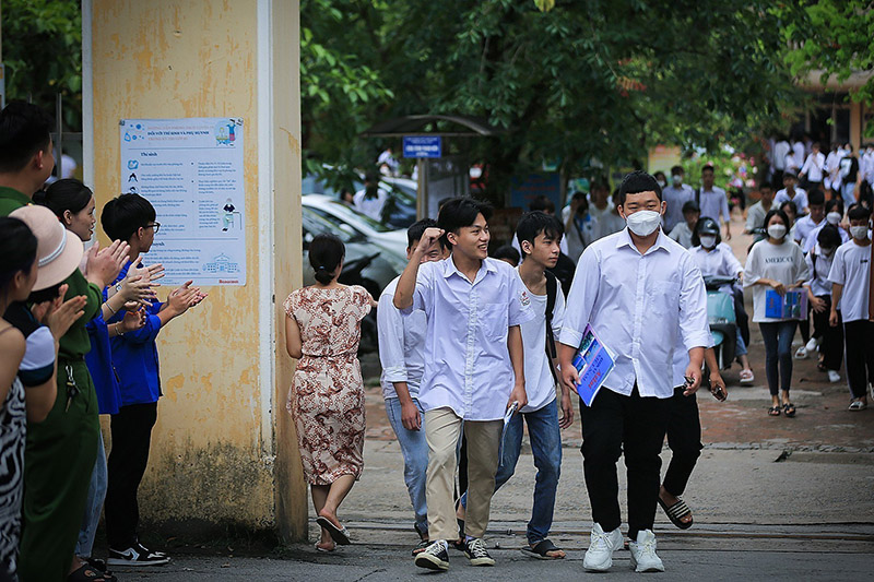 Tra cứu điểm thi tốt nghiệp THPT năm 2022, Tra cứu điểm thi 63 tỉnh thành, điểm thi tốt nghiệp THPT 2022, xem điểm thi, tra điểm thi tốt nghiệp, Xem điểm thi THPT 2022