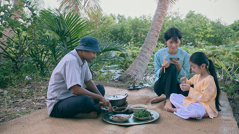 'Duyên kiếp' tập cuối: Huệ, Thúy, Hồng đều có tin vui, Thành tìm được hạnh phúc mới