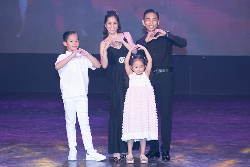 Khánh Thi và Phan Hiển, Đám cưới Khánh Thi Phan Hiển, Khánh Thi, Phan Hiển, Phan Hiển cầu hôn Khánh Thi, Vợ chồng Khánh Thi Phan Hiển