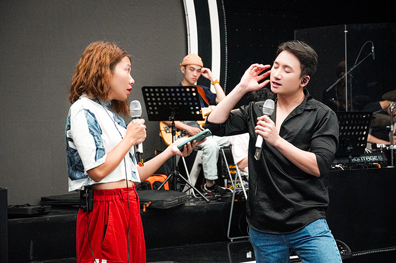 Phan Mạnh Quỳnh, Diva Hà Trần, Giao lộ thời gian, Giao lộ thời gian Phan Mạnh Quỳnh Hà Trần, Phan Mạnh Quỳnh và Hà Trần, Hà Trần