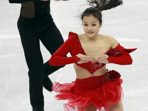 Thêm nữ VĐV ở Olympic mùa Đông 2018 'lộ hàng' khi biểu diễn - Du Lịch & Văn  hóa