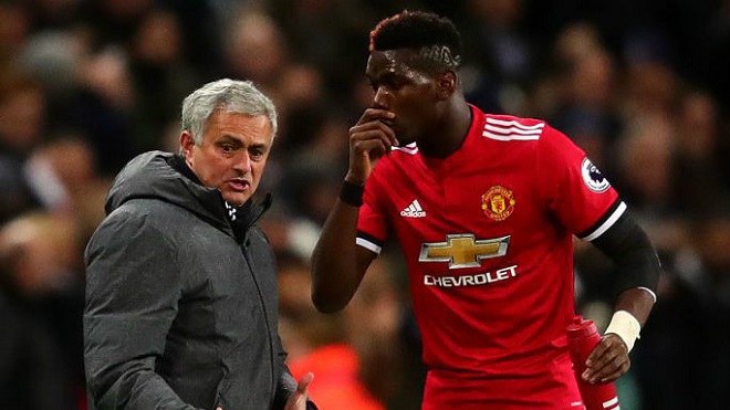 Mourinho: 'Pogba giỏi nhất thế giới, dự bị 1 trận chưa phải là tận thế'